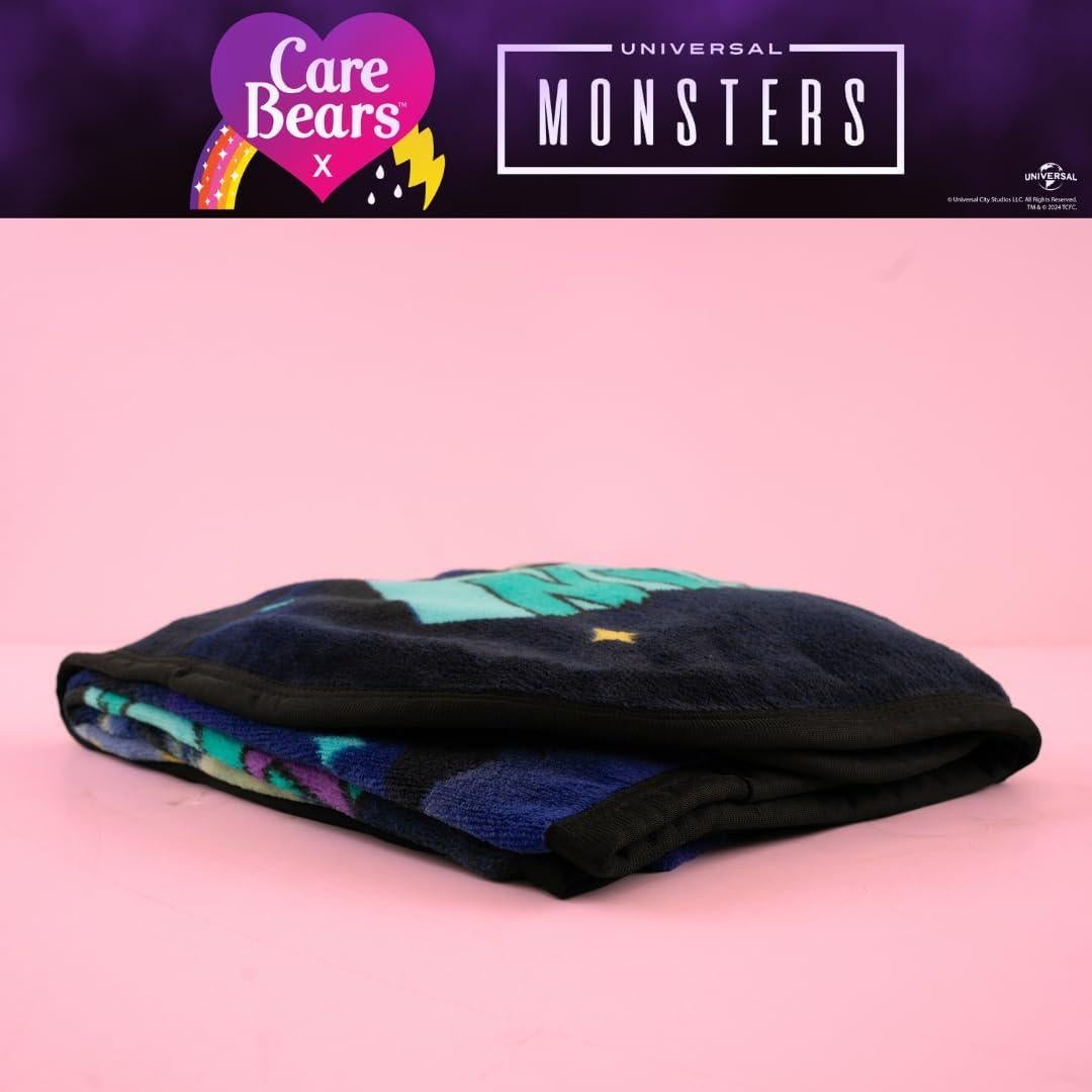 Manta Care Bears x Monsters Franco 116x152 cm Suave