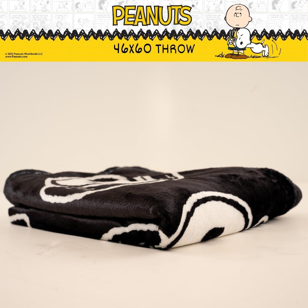 Manta Franco Peanuts Snoopy 116x152 cm Suave y Acogedora