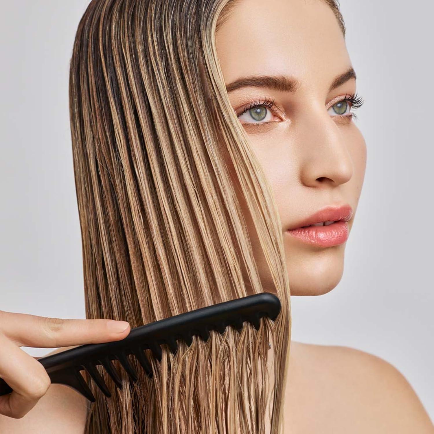 Acondicionador Sin Enjuague IN COMMON Magic Myst 4-en-1 250 ml + 90 ml