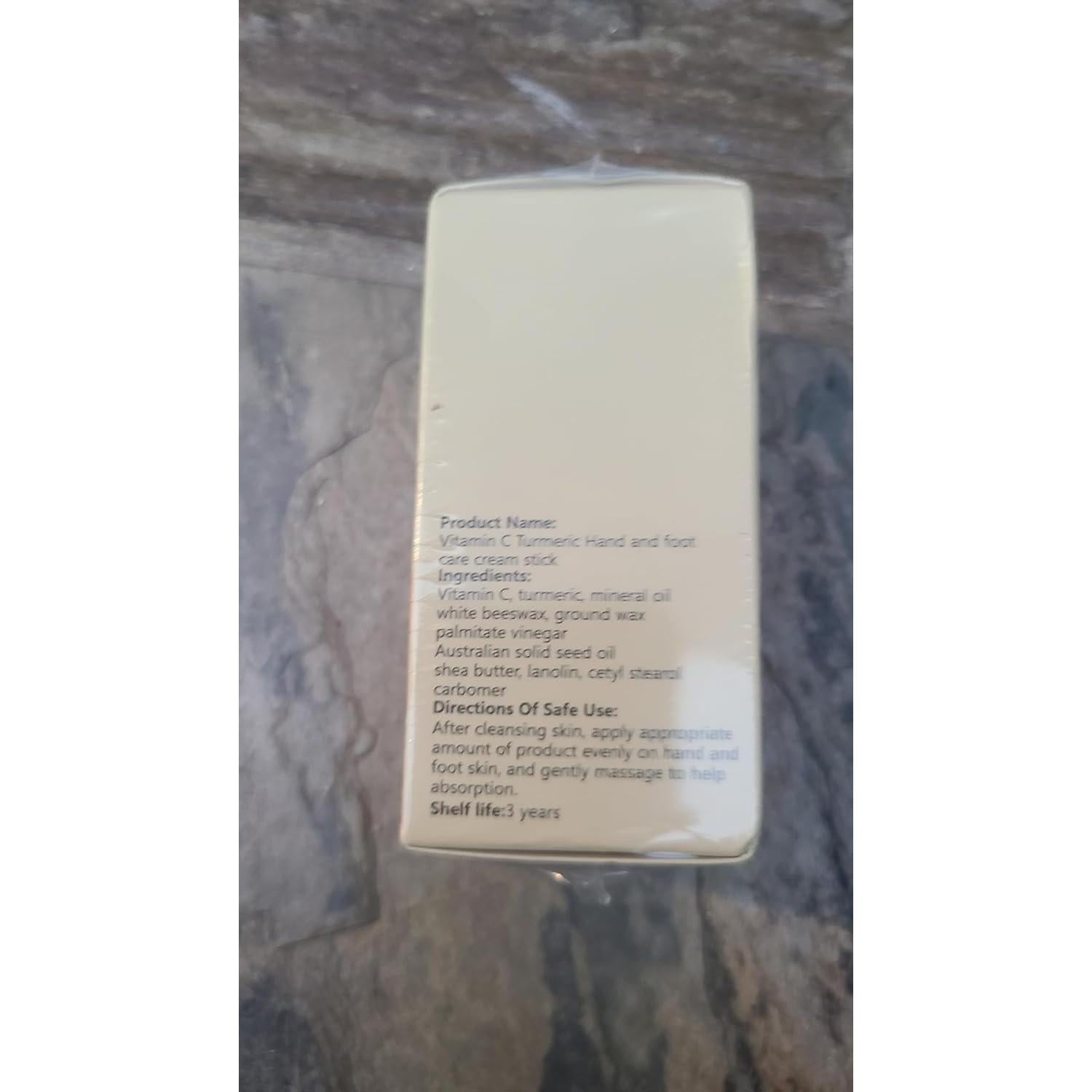 Crema en barra para manos y pies Pixie con cúrcuma y vitamina C 39.4g