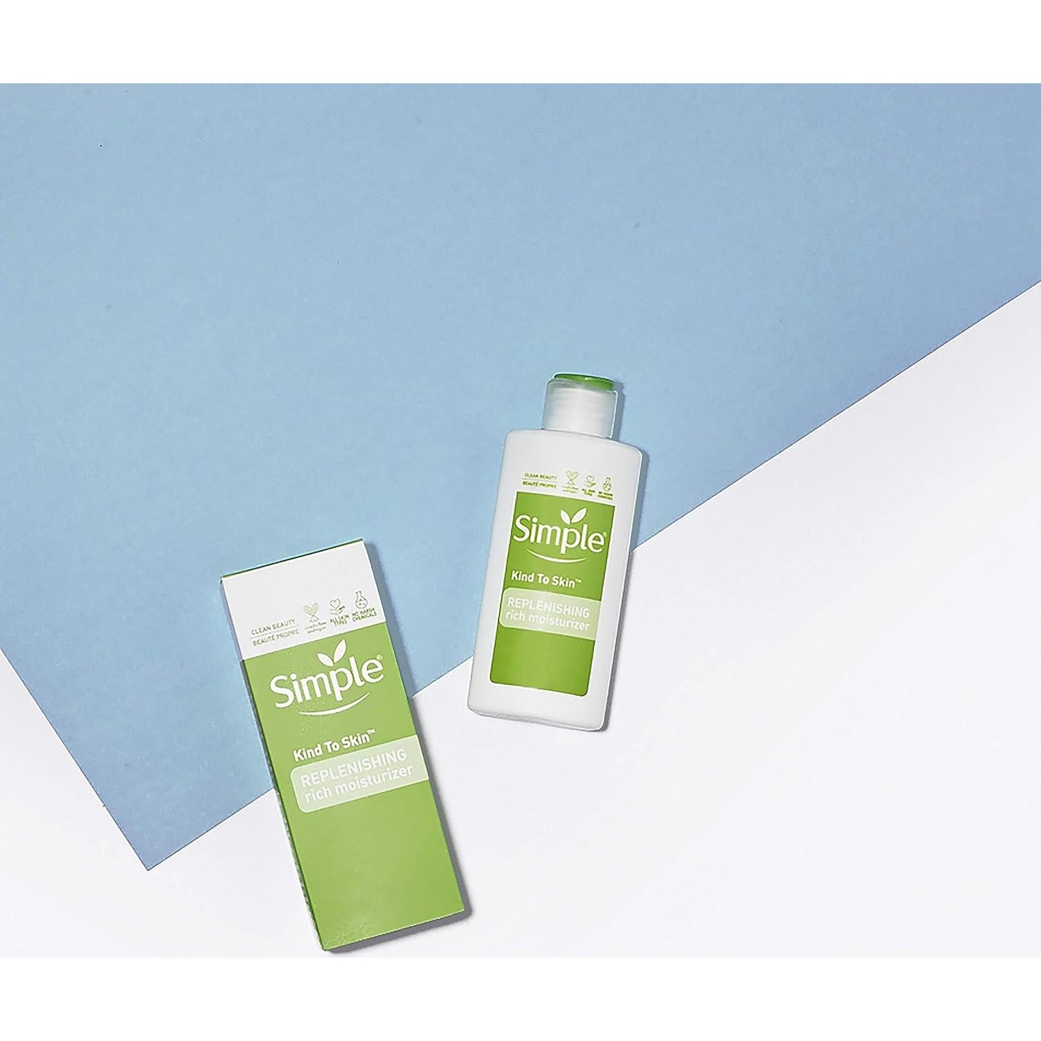 Hidratante Facial Simple Kind to Skin 119 ml Piel Sensible