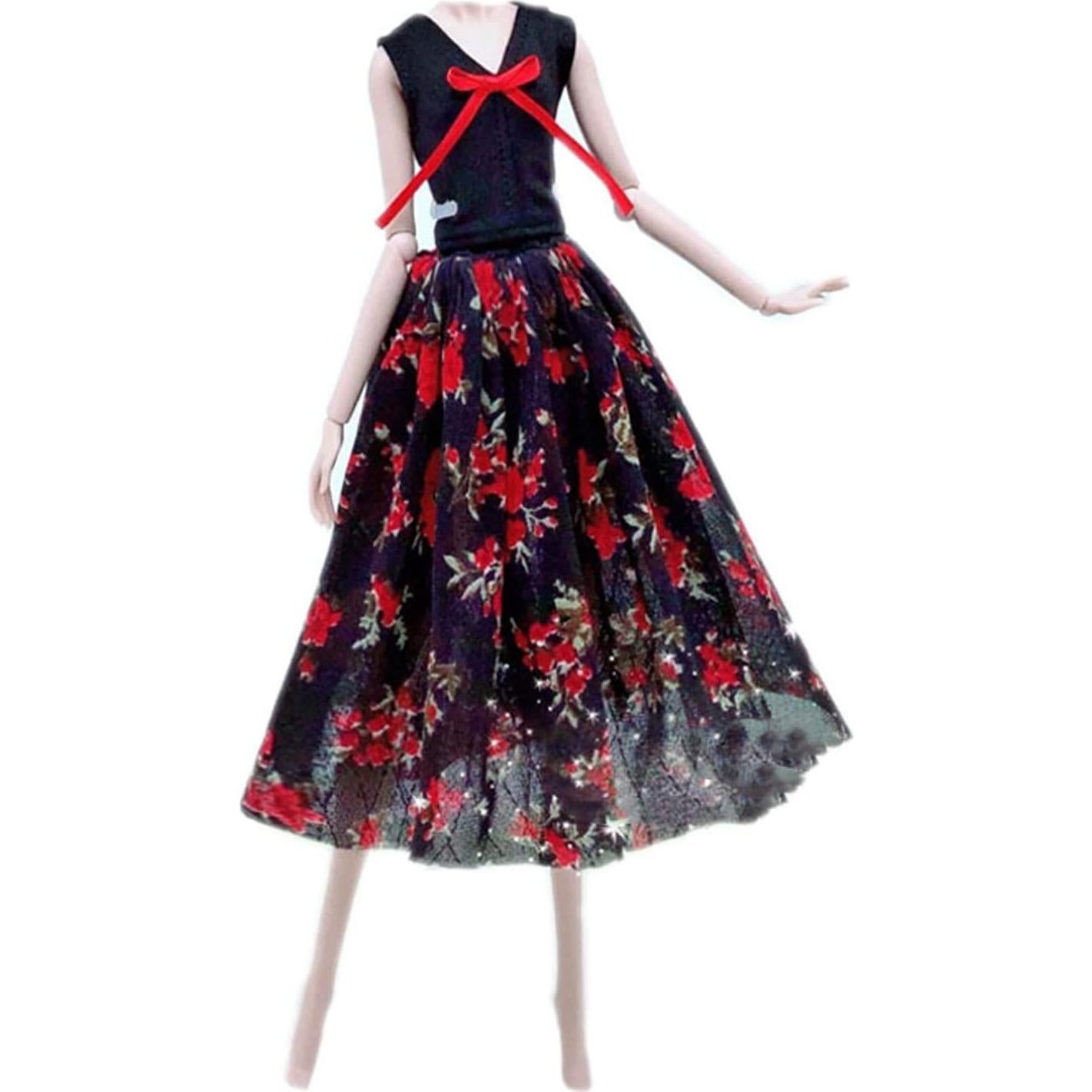 Ropa de Muñeca Apatsuki 5 Conjuntos + 12 Zapatos Aleatorios