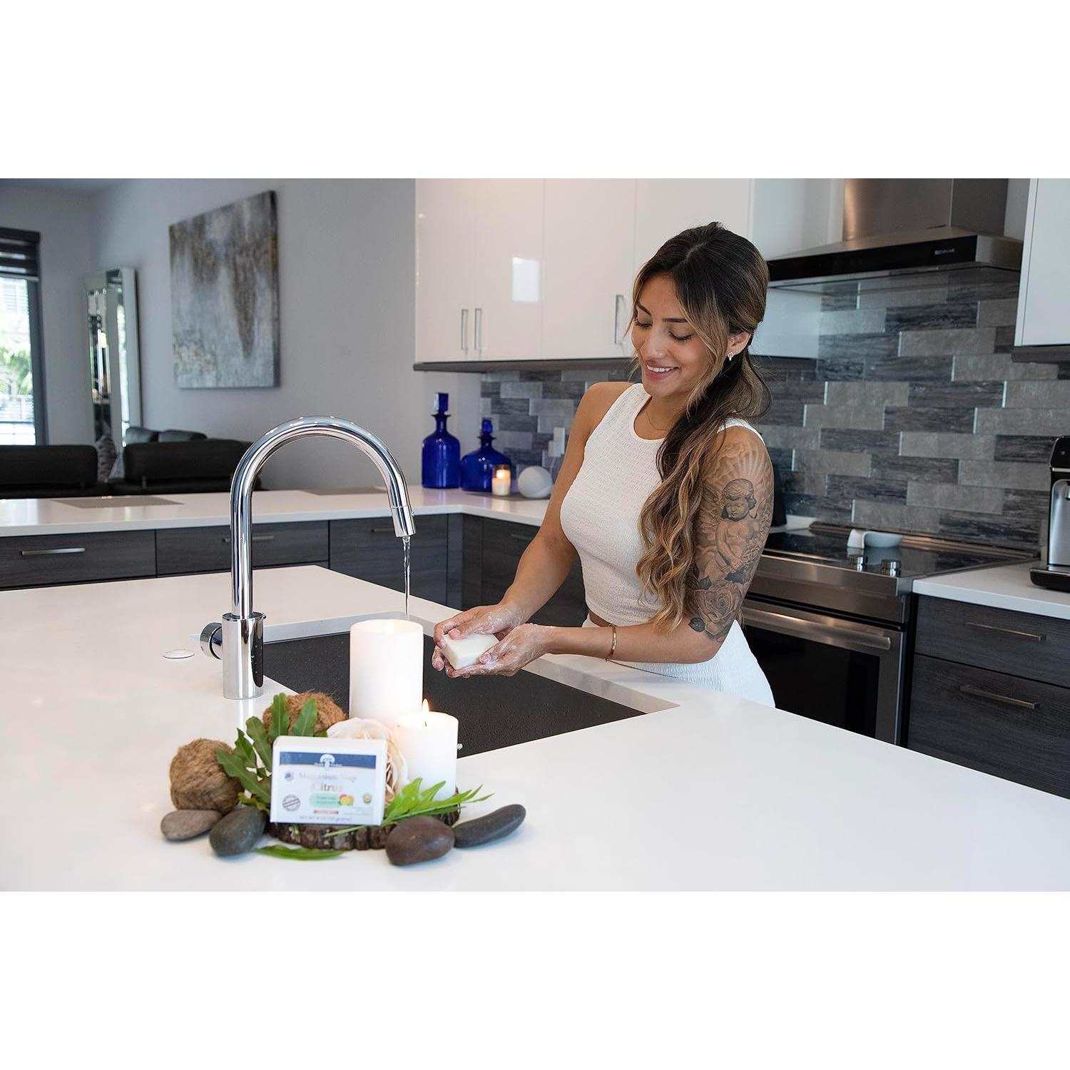 Jabón Natural de Magnesio Health and Wisdom - Romero y Menta 226.8 g