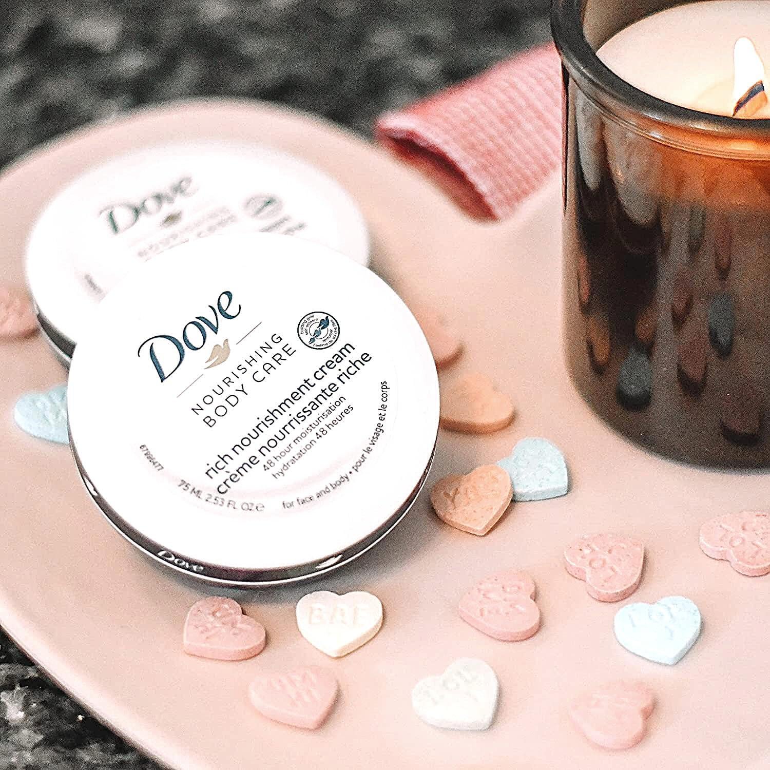 Crema Hidratante Dove 3x143g para Piel Extra Seca