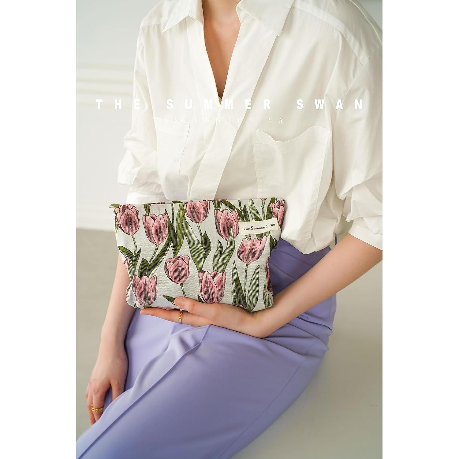 Bolsa de Maquillaje Estética Floral El Cisne de Verano 26.7x19.1cm