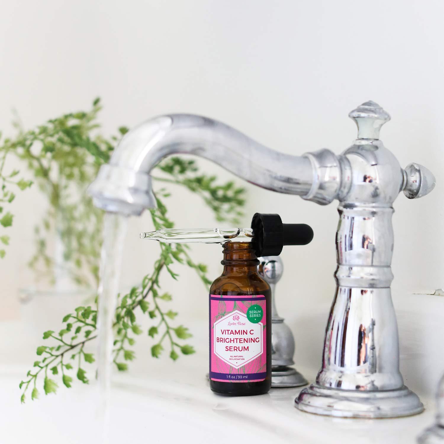 Suero Iluminador de Vitamina C Leven Rose 29.57 ml Antienvejecimiento