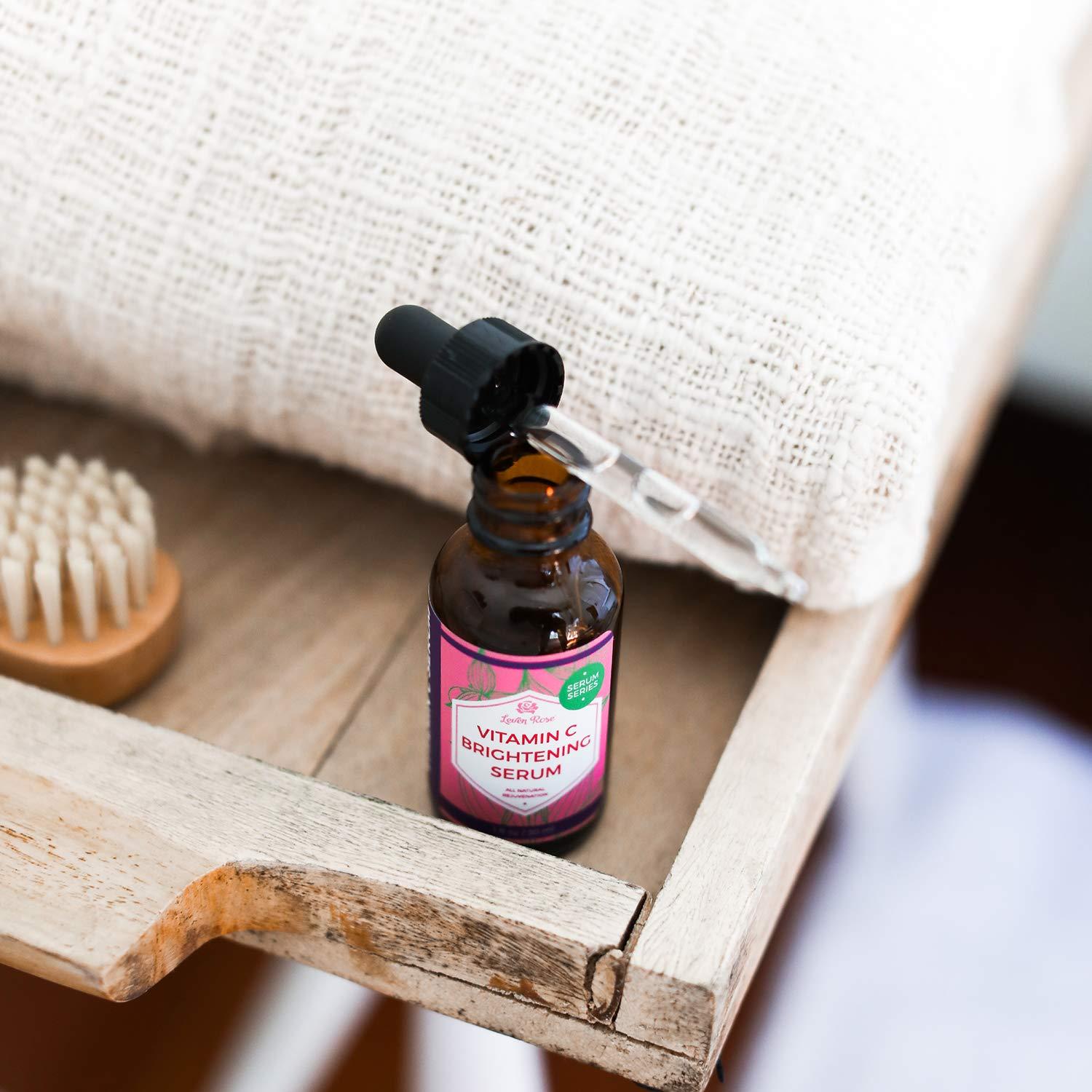 Suero Iluminador de Vitamina C Leven Rose 29.57 ml Antienvejecimiento