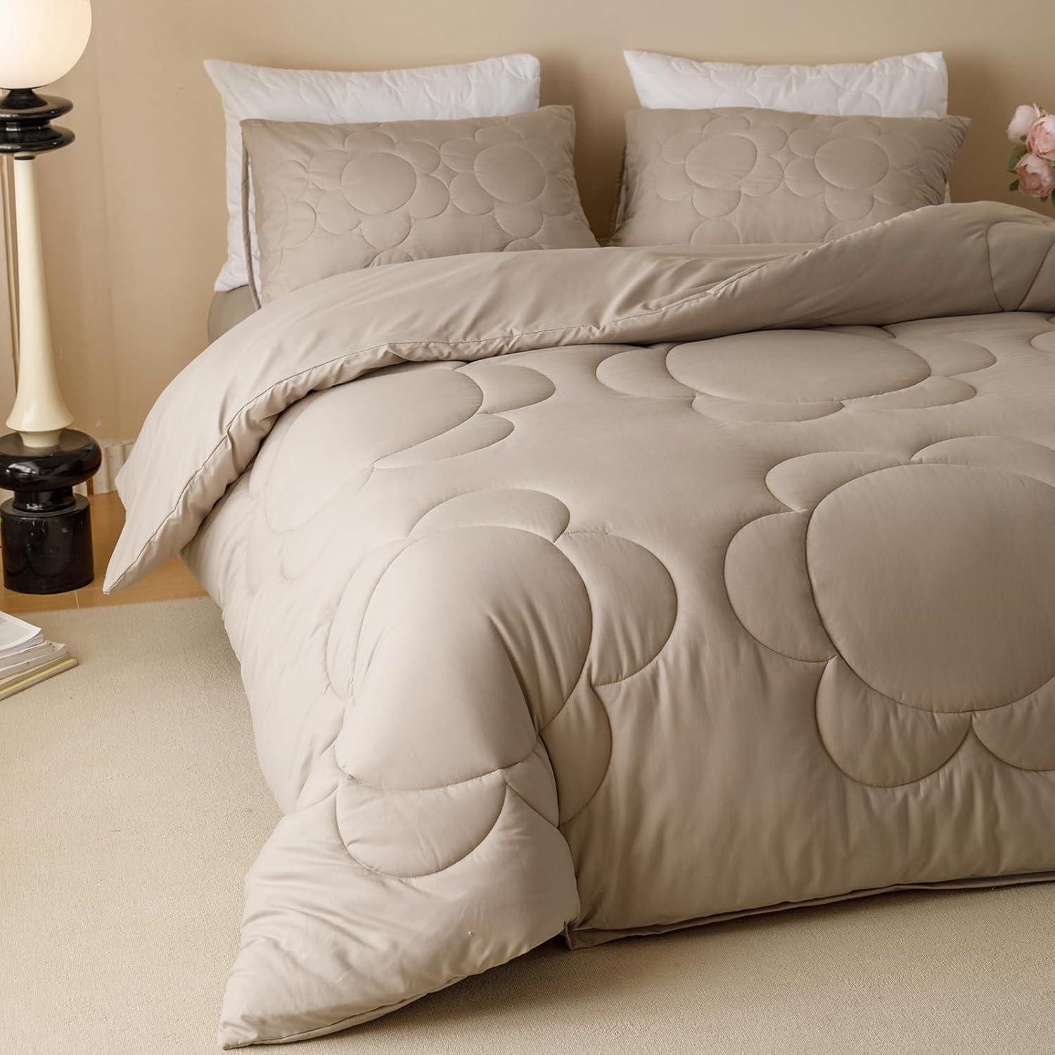 Juego de Edredón Luxlovery Reina 3 Pzs Microfibra Beige