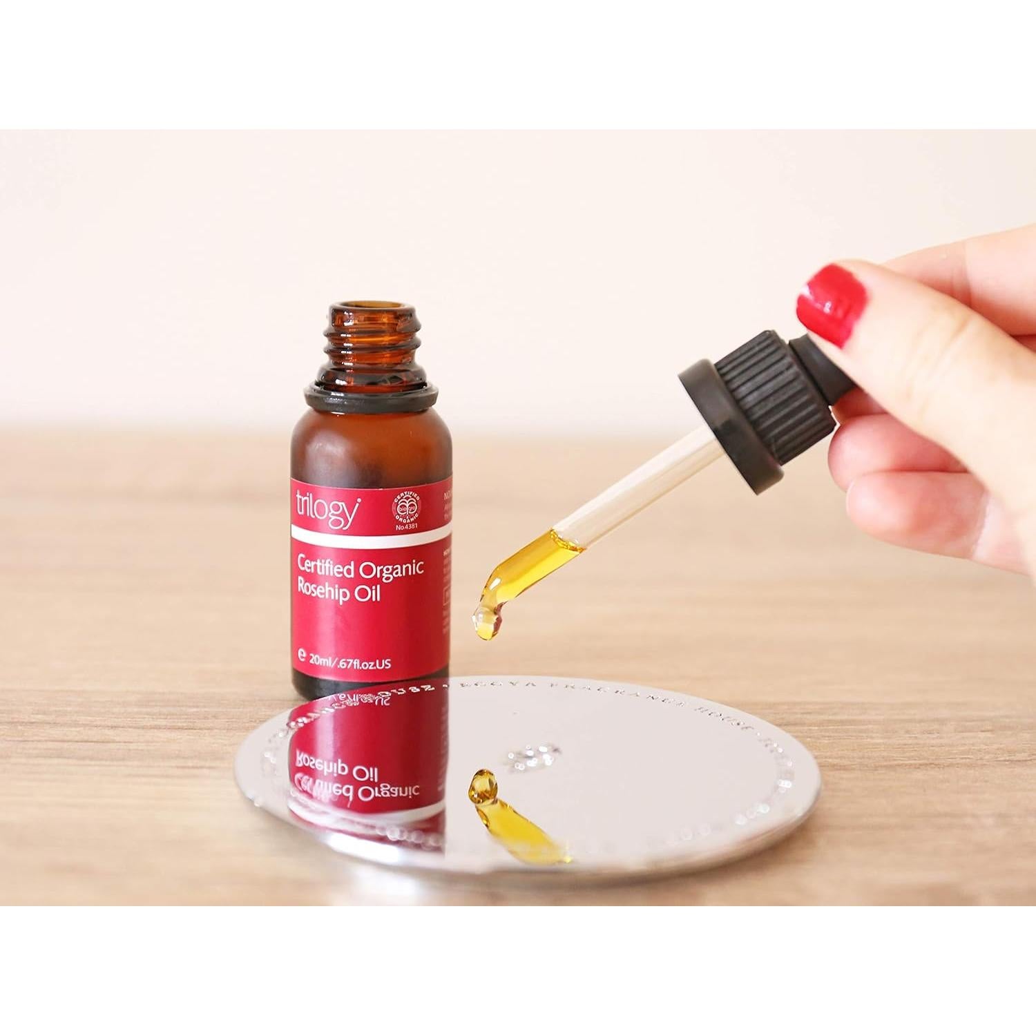 Aceite de Rosa Mosqueta Orgánico Trilogy 20ml - Hidratante Facial y Corporal