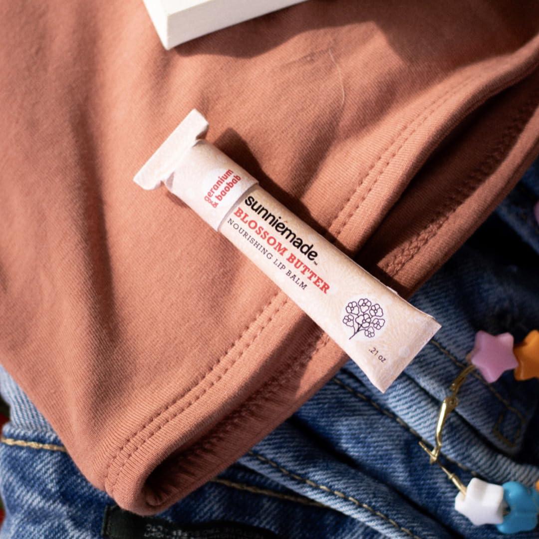 Bálsamo Labial Nutritivo Sunniemade - Mantequilla de Flor, Geranio