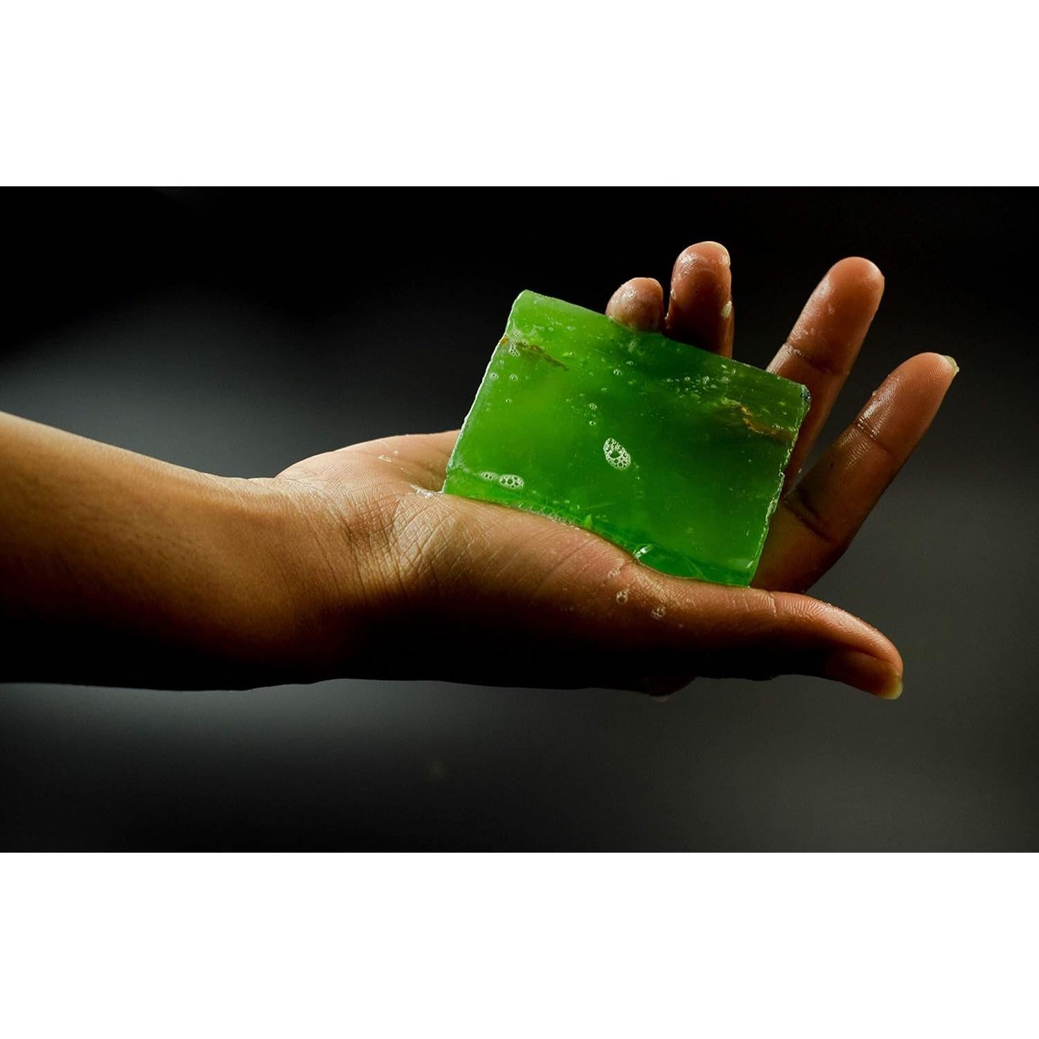 Jabón Artesanal SVATV Neem y Tulsi 250g - Exfoliante Natural