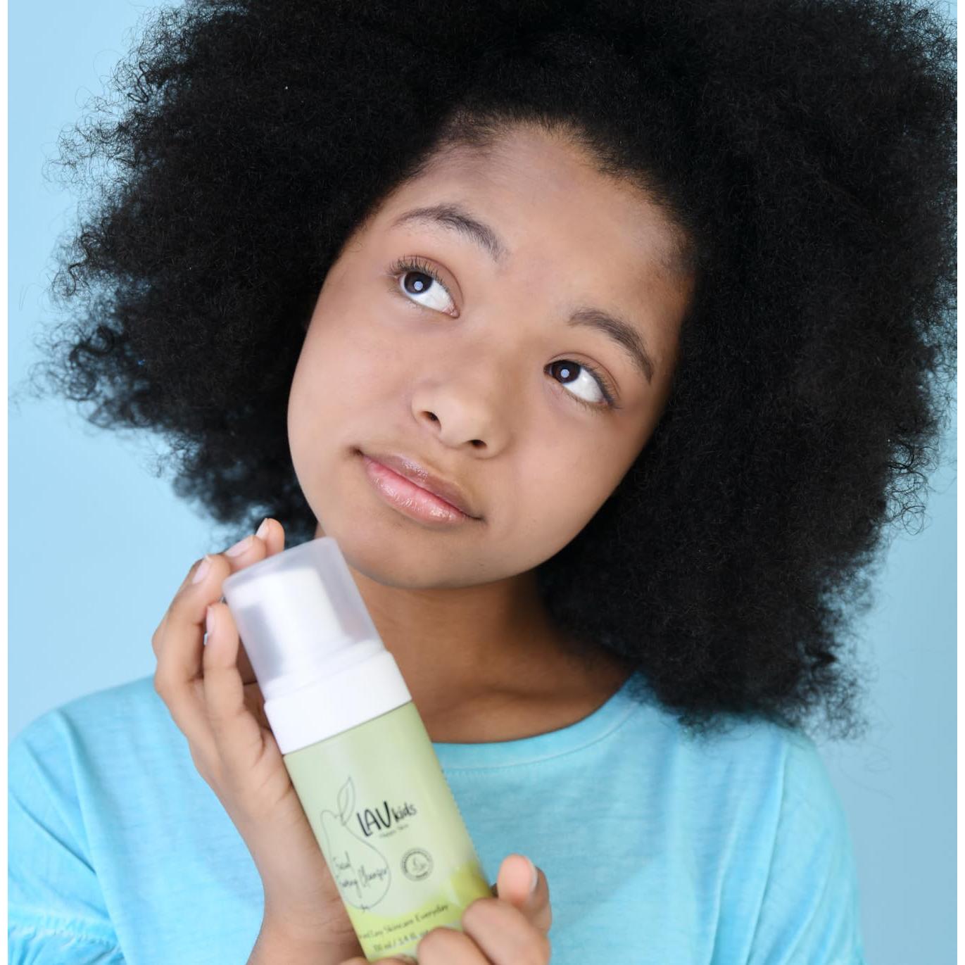 Limpiador Facial Espumoso Kids OMG 100ml - Piel Sensible