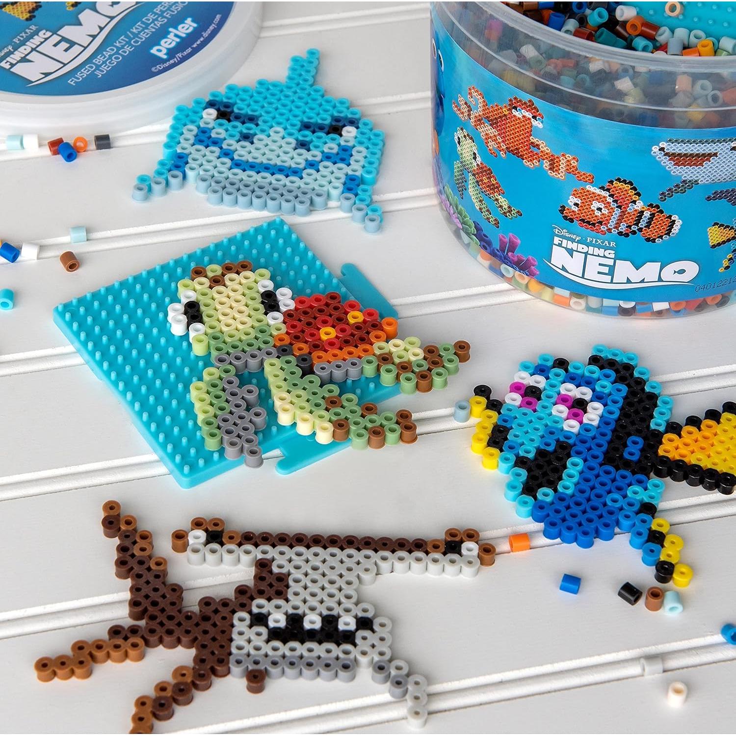Kit de Manualidades Perler Disney Buscador de Nemo 5000 Cuentas