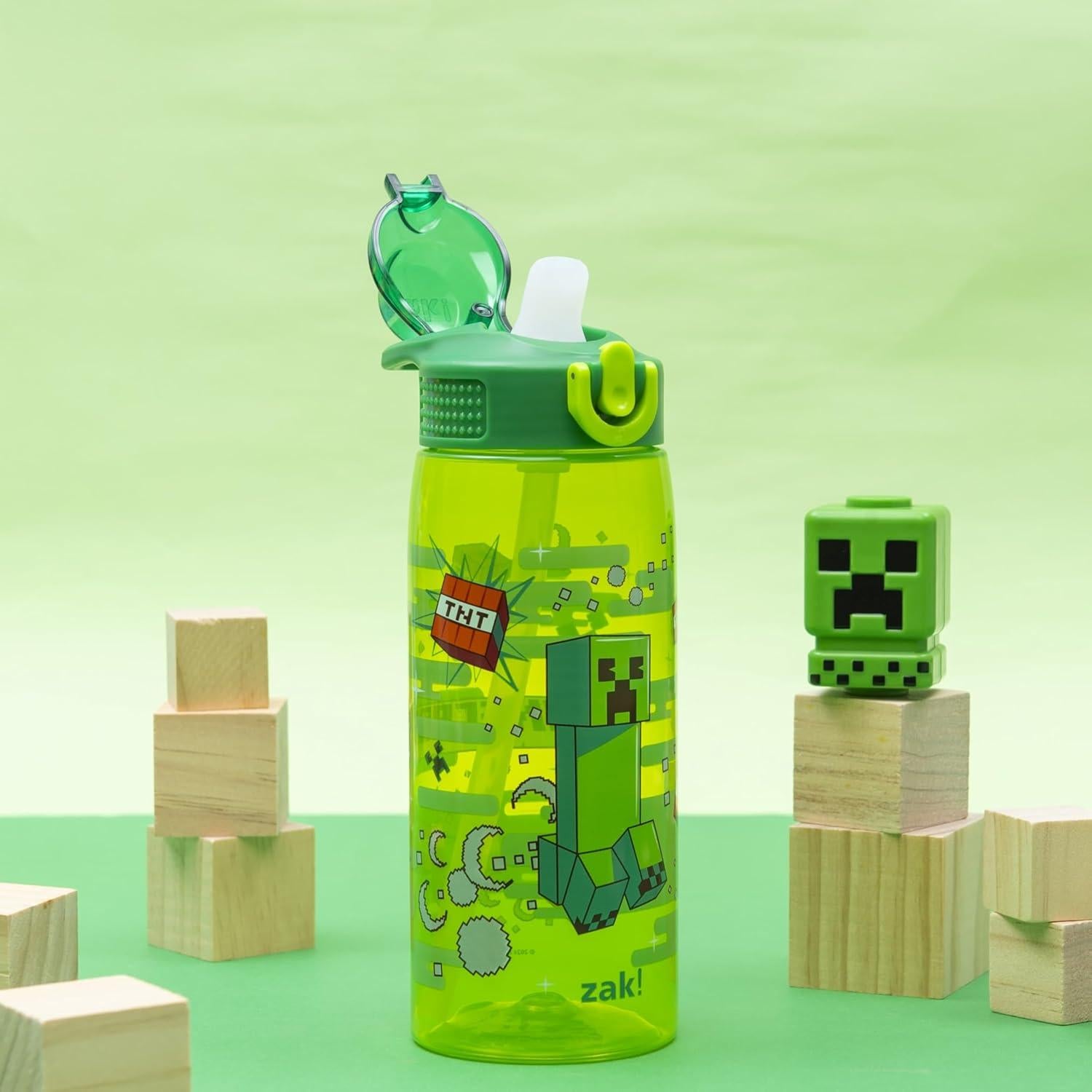 Botella de Agua Zak Designs Minecraft Sage 740ml con Pajilla