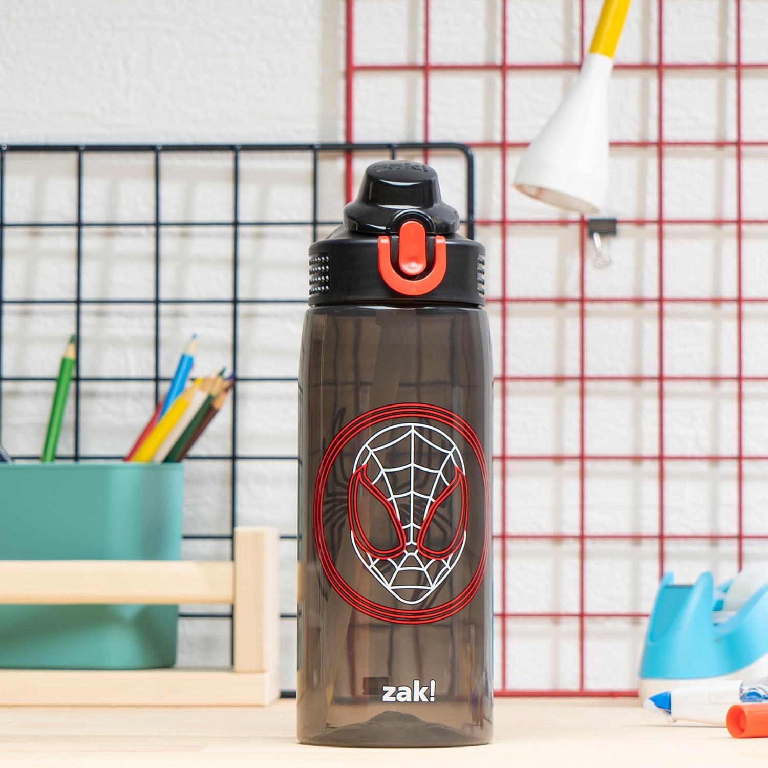 Botella de Agua Zak Designs Spider-Man 740ml con Pajilla