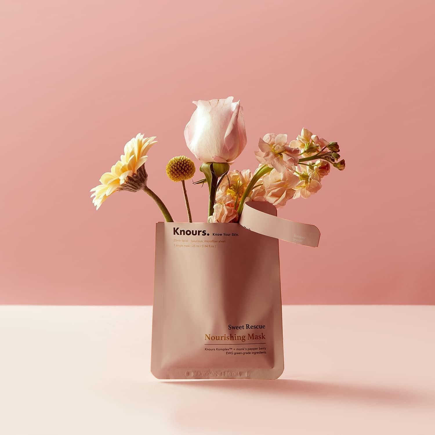 Máscara Nutritiva e Hidratante Knours con Agua de Rosa 10 Unidades