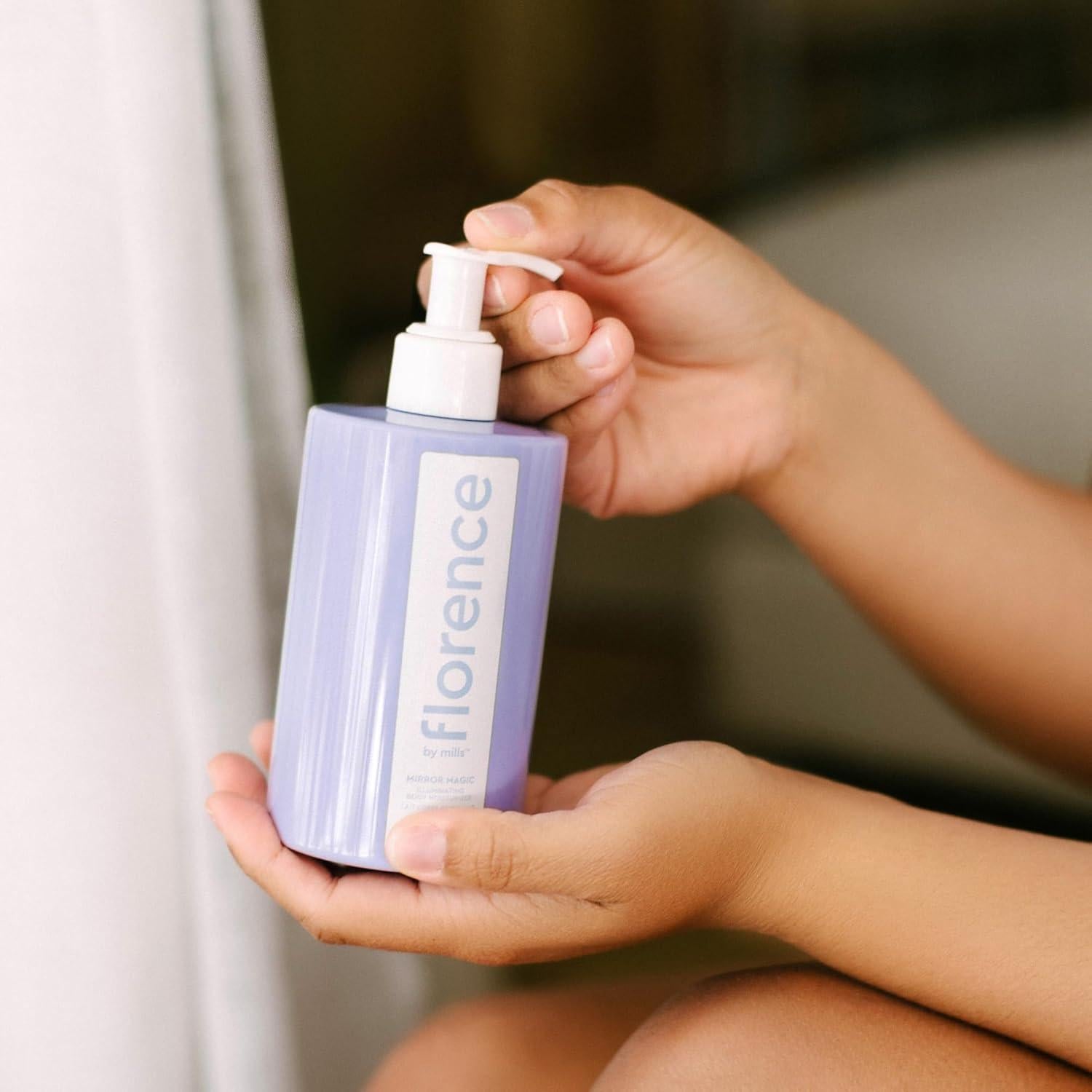 Crema Hidratante Iluminadora para el Cuerpo Florence by Mills 300ml