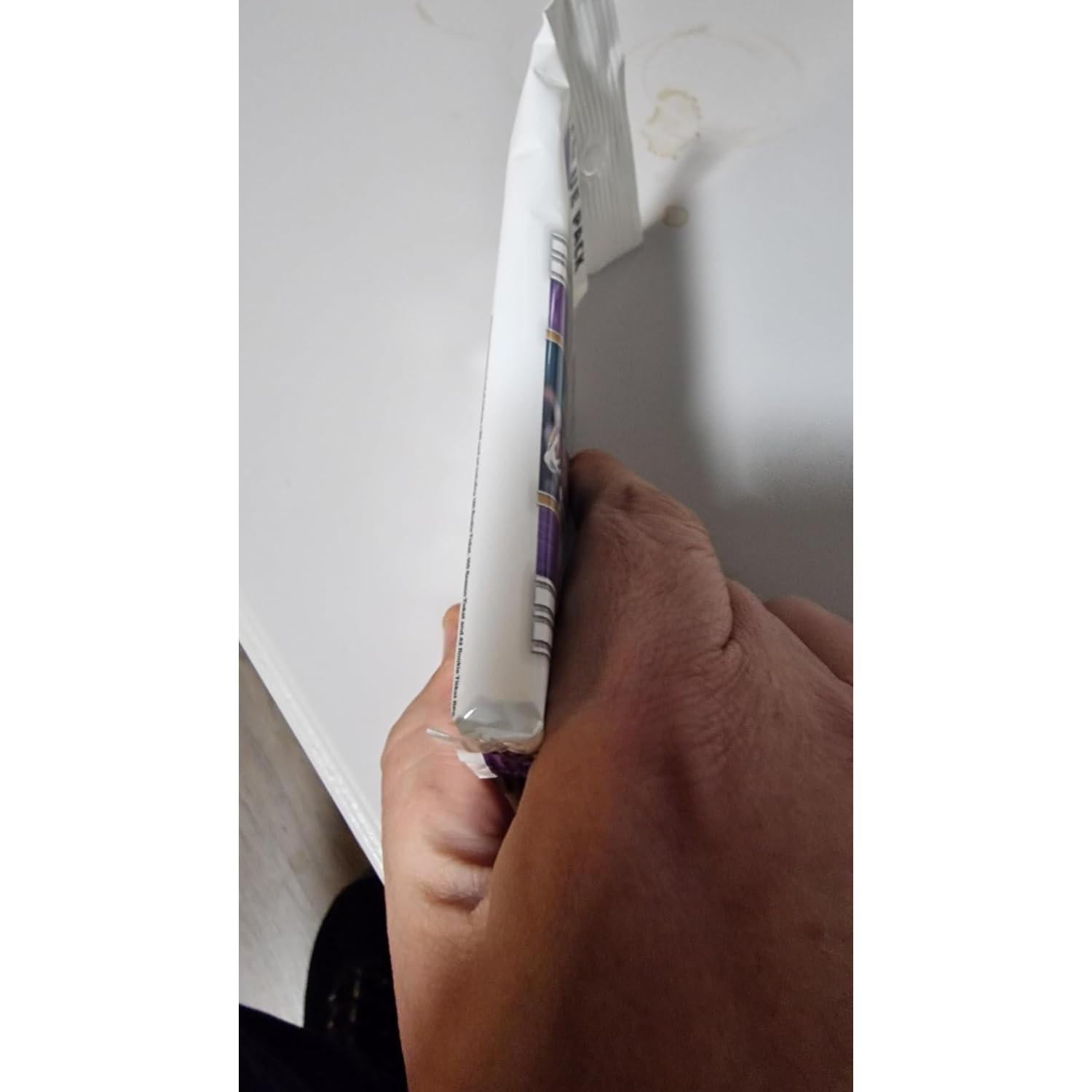 Paquete Jumbo de 22 Tarjetas de Fútbol NFL Panini 2022