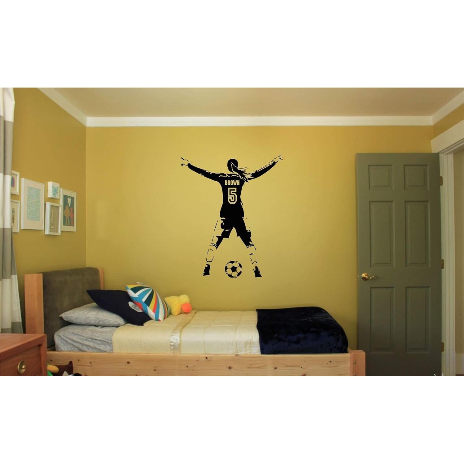 Calcomanía de Pared Personalizada The Decal Hub Fútbol Niña