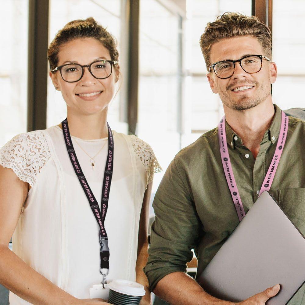 Lanyard WinCraft Inter Miami CF con hebilla desmontable 2.54 cm