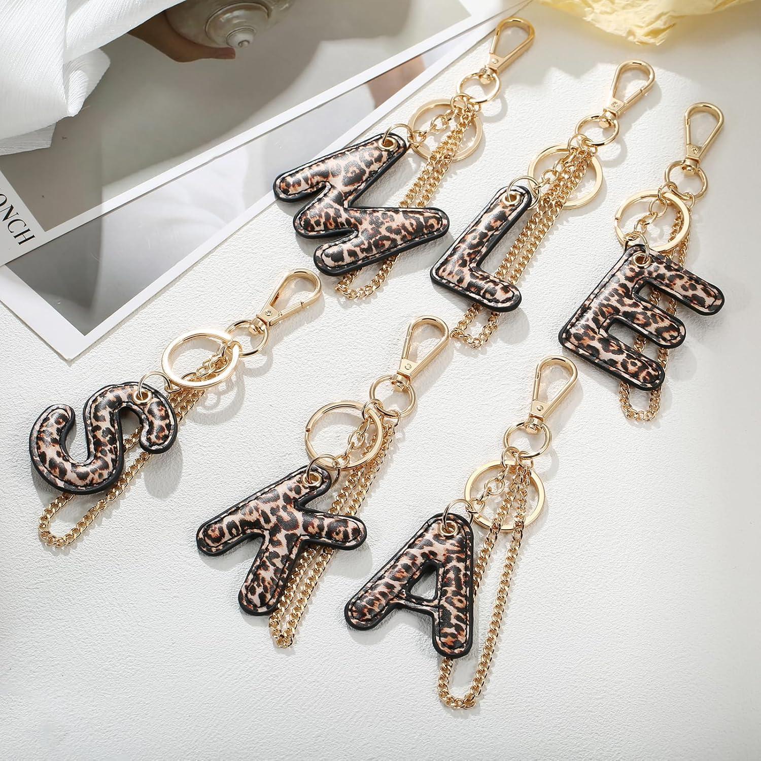 Llave de letra de leopardo PU para mujeres - Llavero inicial E