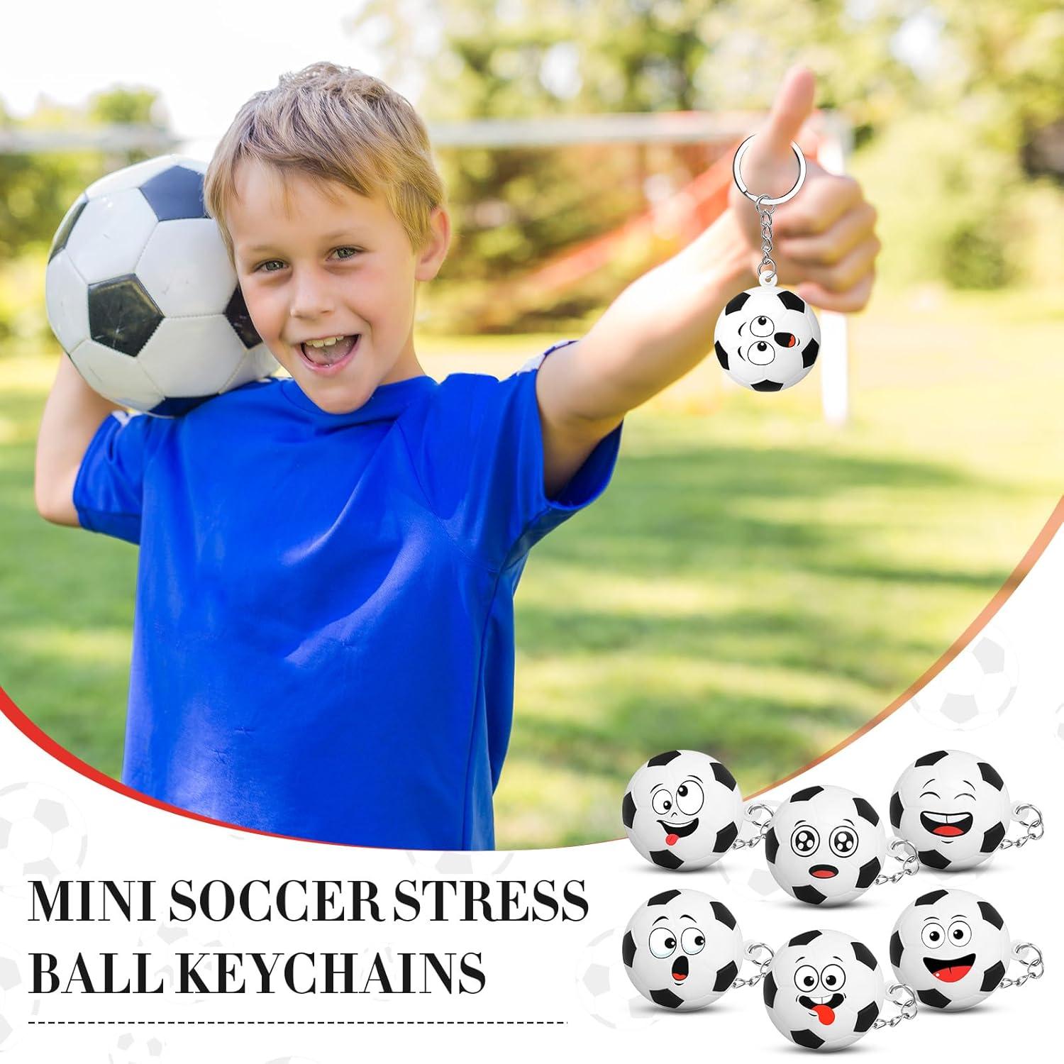 12 Llaveros Antiestrés Deportivos Fútbol Arrowbash 4 cm