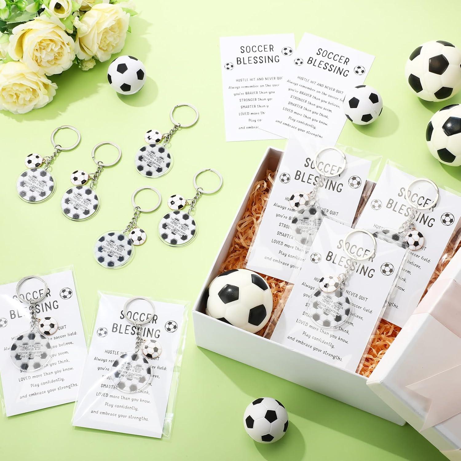 Set de Regalos de Fútbol Sureio - 15 Llavero Acrílico y Tarjetas