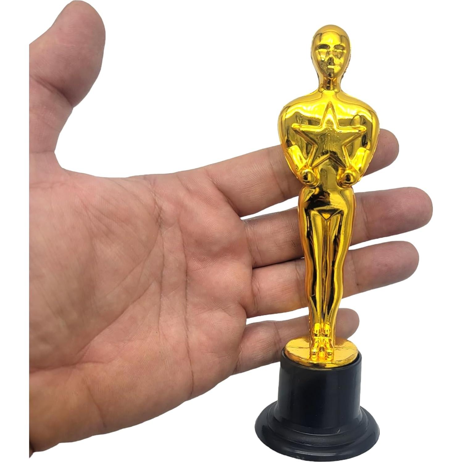 Trofeo de Premio de Oro Zugar Land 15.24 cm Plástico Dorado