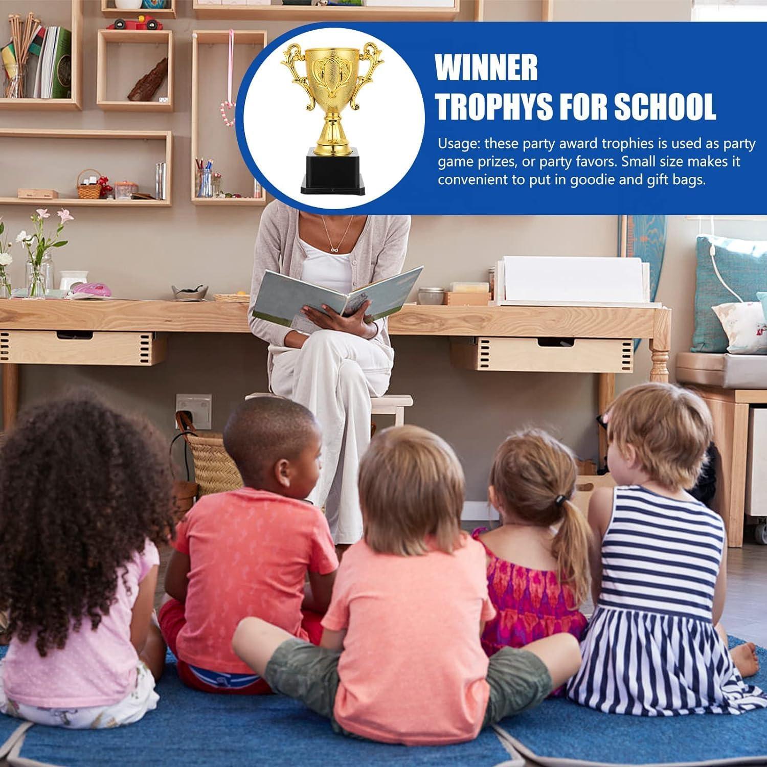 Copa Trofeo de Plástico Dorado Mikily's 12.7 cm para Eventos