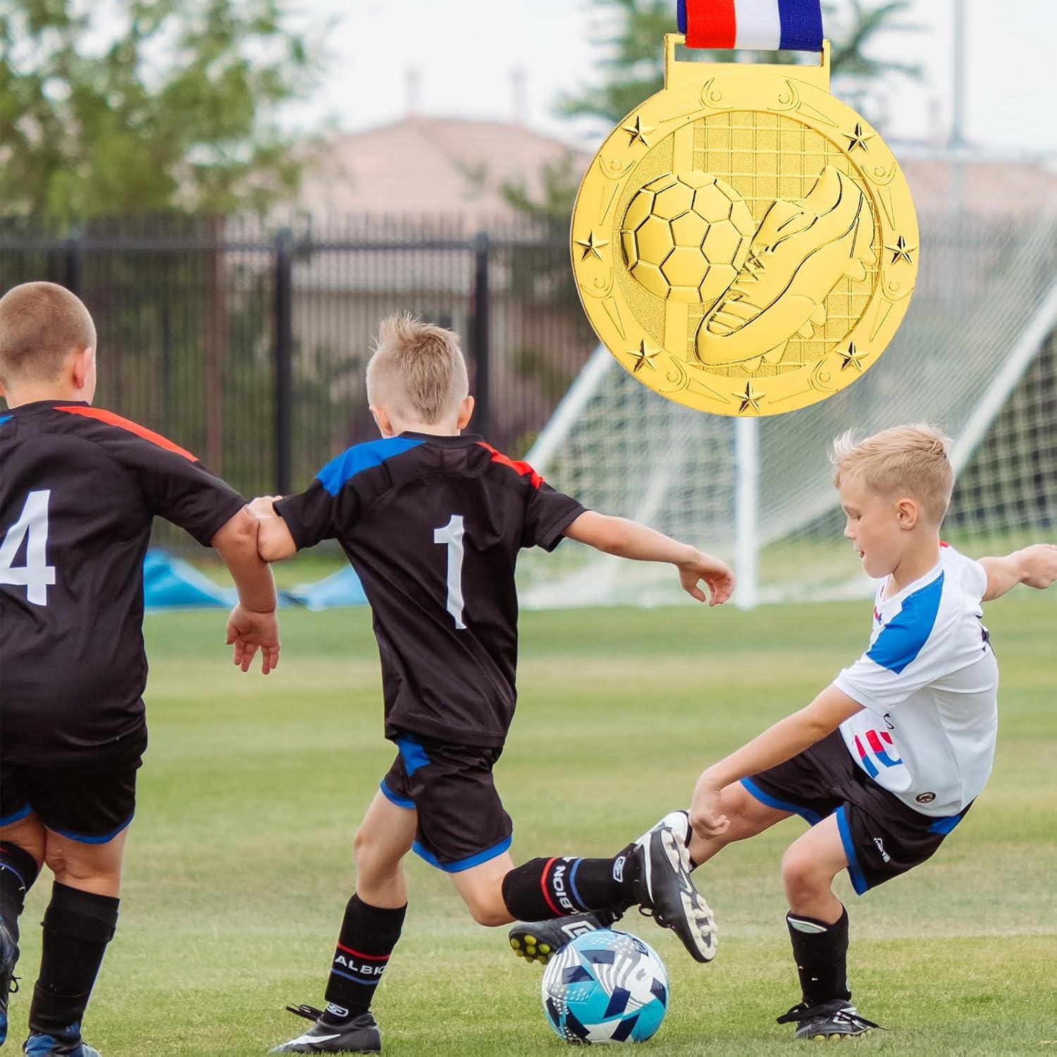Medalla de Oro Abaokai Fútbol 7.6 cm con Cinta Roja, Blanca y Azul