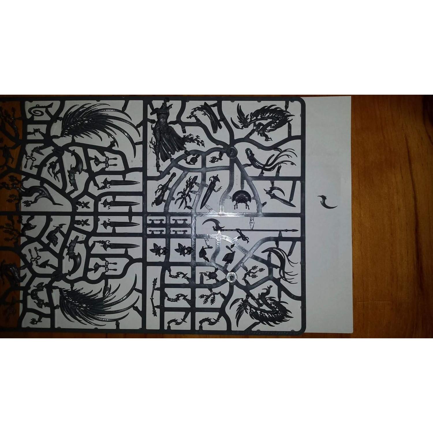 Figura de Acción Alarielle la Reina Eterna Warhammer Age of Sigmar