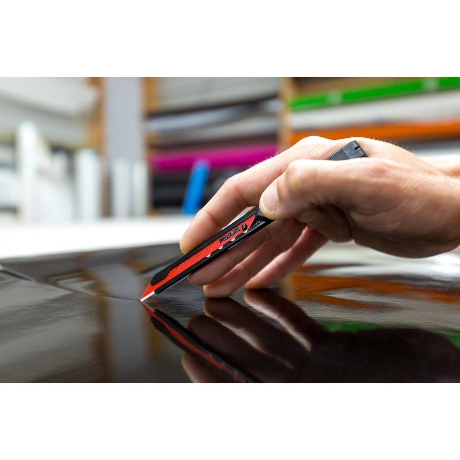 Cuchillo Automático PROKNIFE Paint is Dead con Hoja Roja 30°