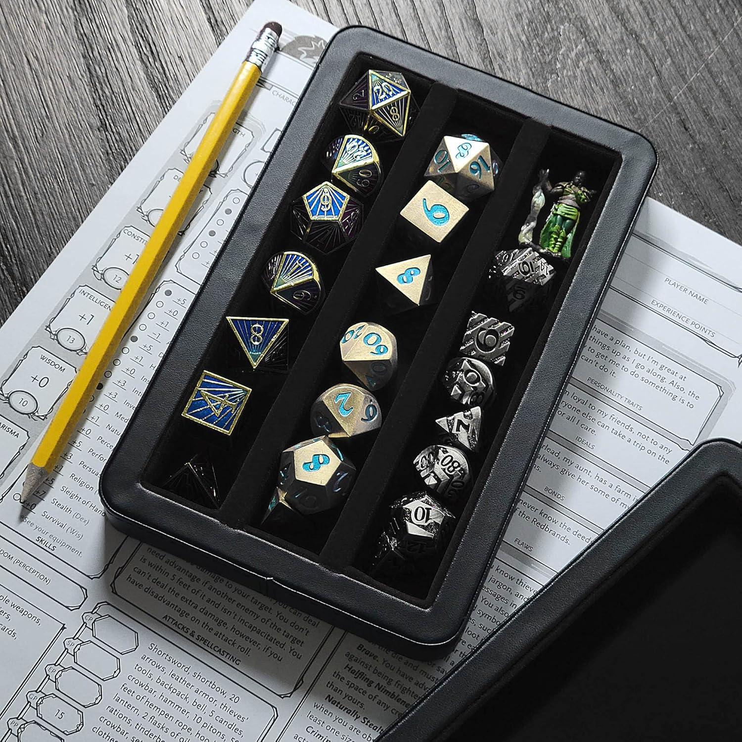Estuche de Dados Forged Dice Co. Premium Negro 3 Filas Fieltro