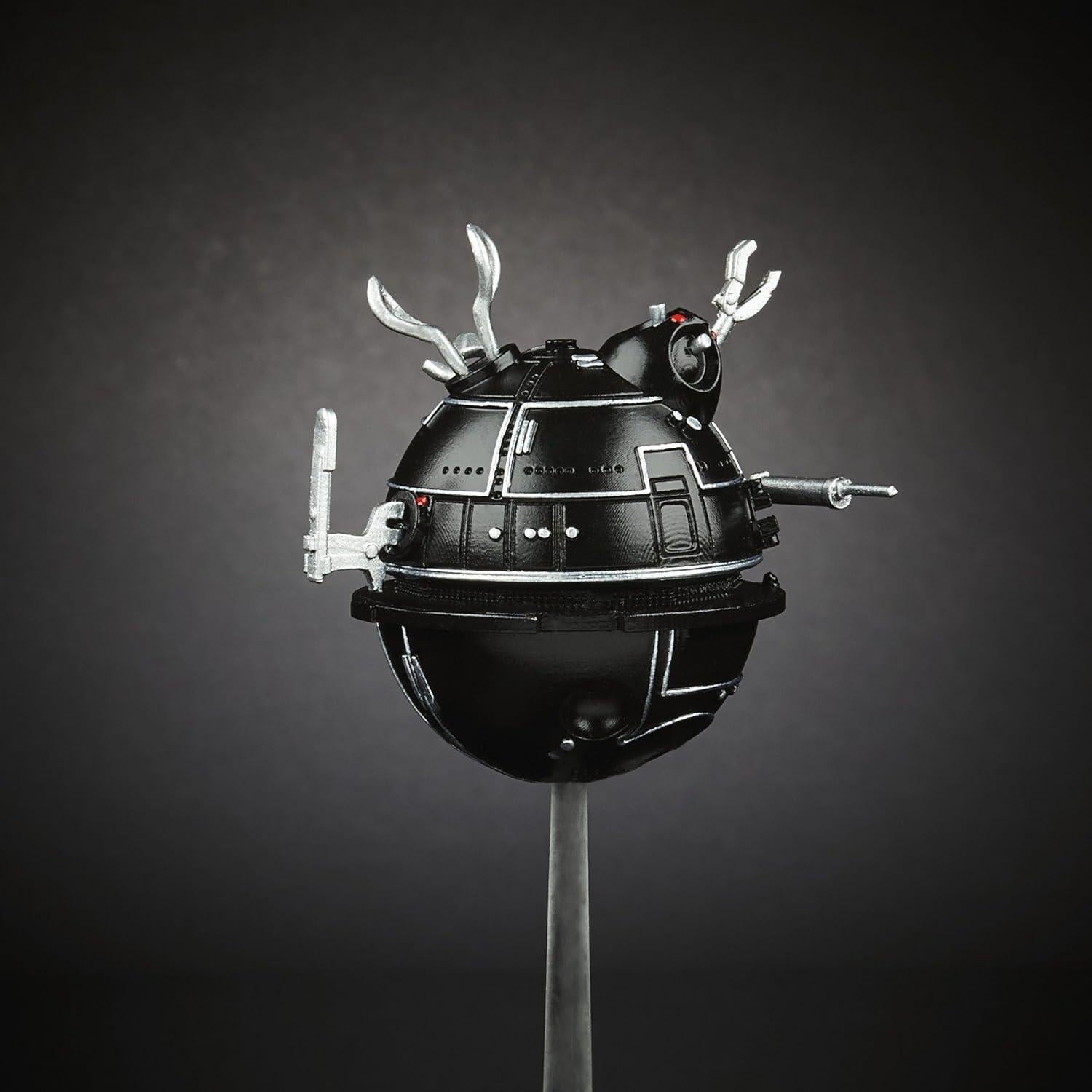 Figura de Acción Grand Moff Tarkin Hasbro E1202 5.1x12.7x22.9cm