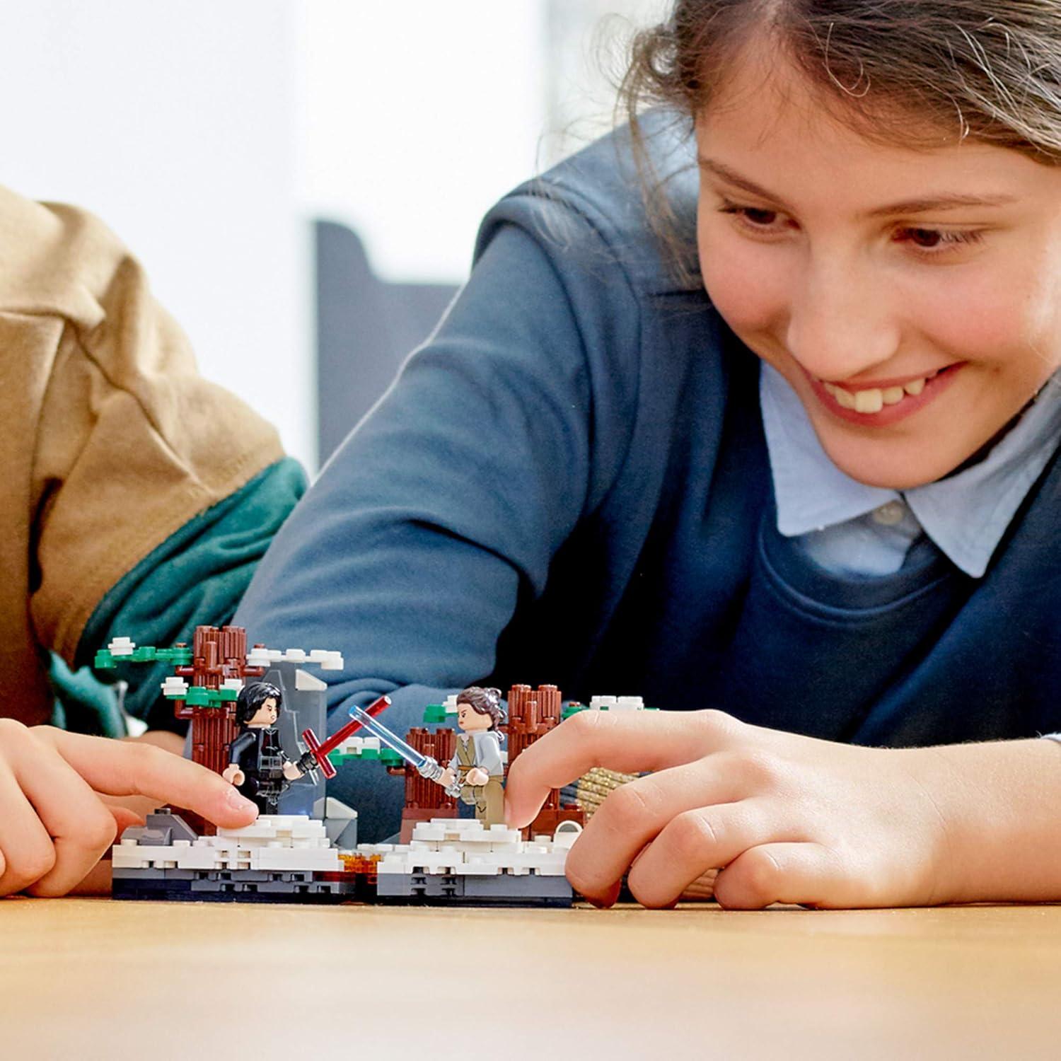 LEGO Star Wars Desafío en la Base Starkiller 75236 - 191 Piezas