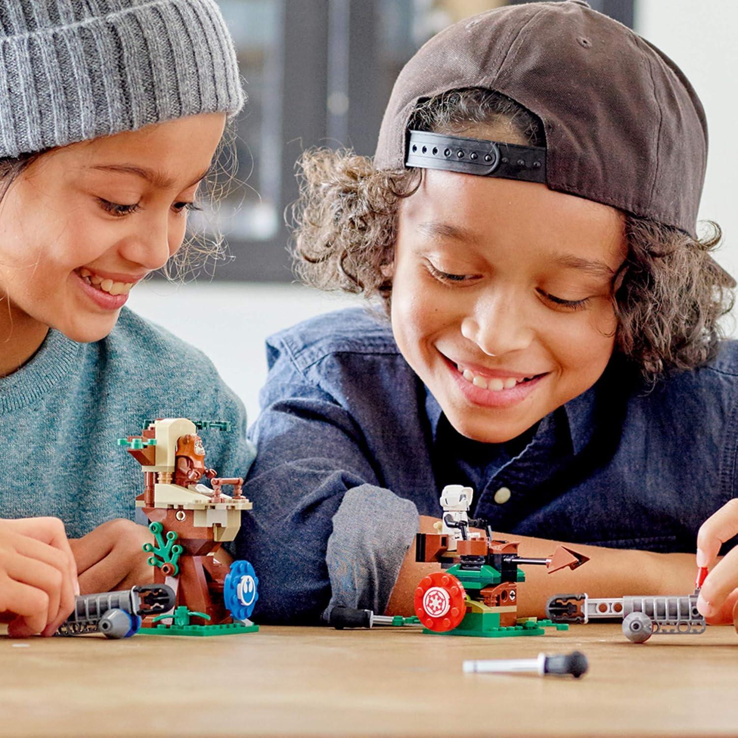 LEGO Star Wars Batalla de Endor 75238 - 193 Piezas