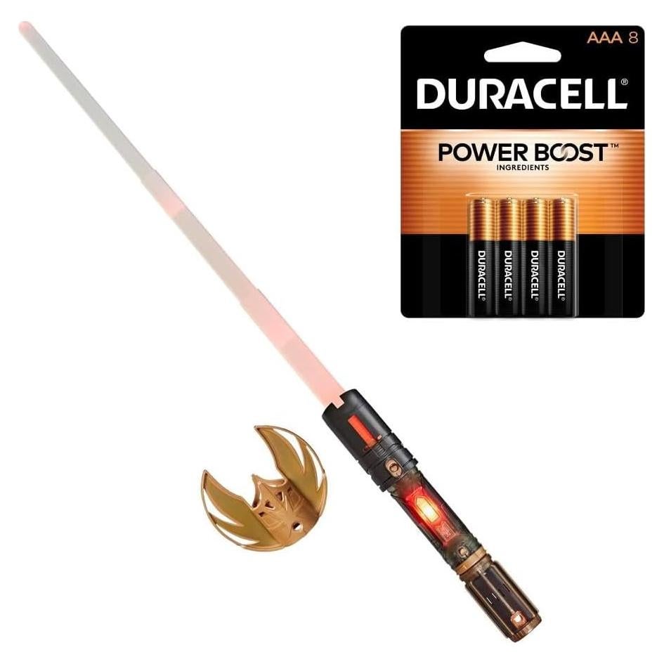 Sable de Luz Maestro Star Wars + Baterías Duracell AAA 8 Unidades