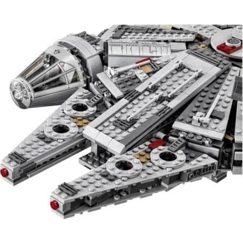 LEGO Star Wars Halcón Milenario 75105 - 1329 Piezas