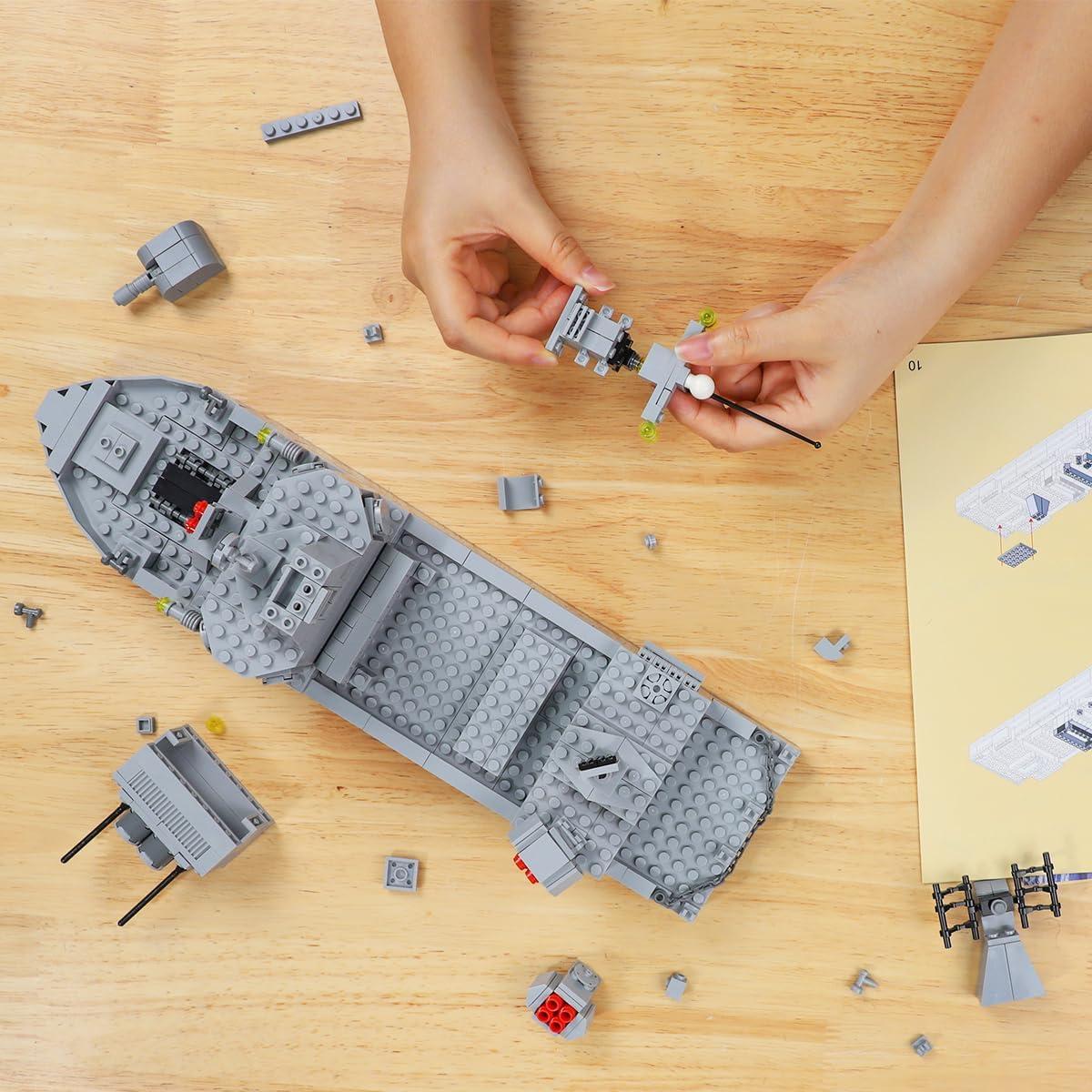 Juego de Construcción Acorazado Shantou 528 Piezas 38x15x20cm