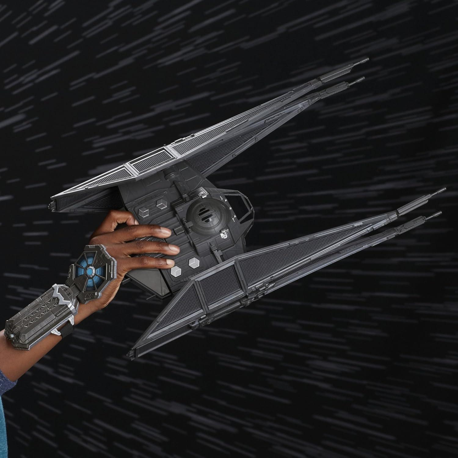 Caza TIE de Kylo Ren con figura de Kylo Ren - Hasbro Force Link