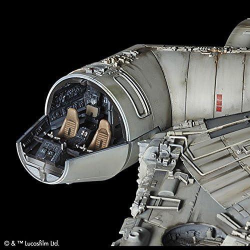 Kit de Modelo Halcón Milenario Bandai 1:72 Star Wars PG