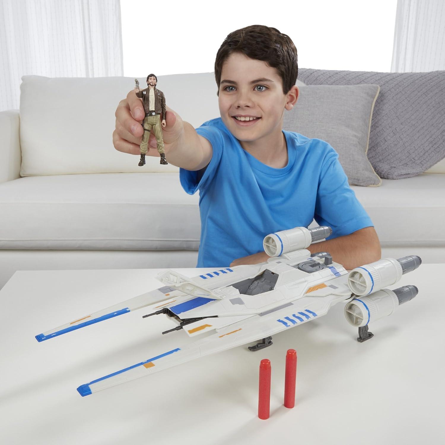 Nave Rebel U-Wing Star Wars Rogue One con Capitán Cassian Andor