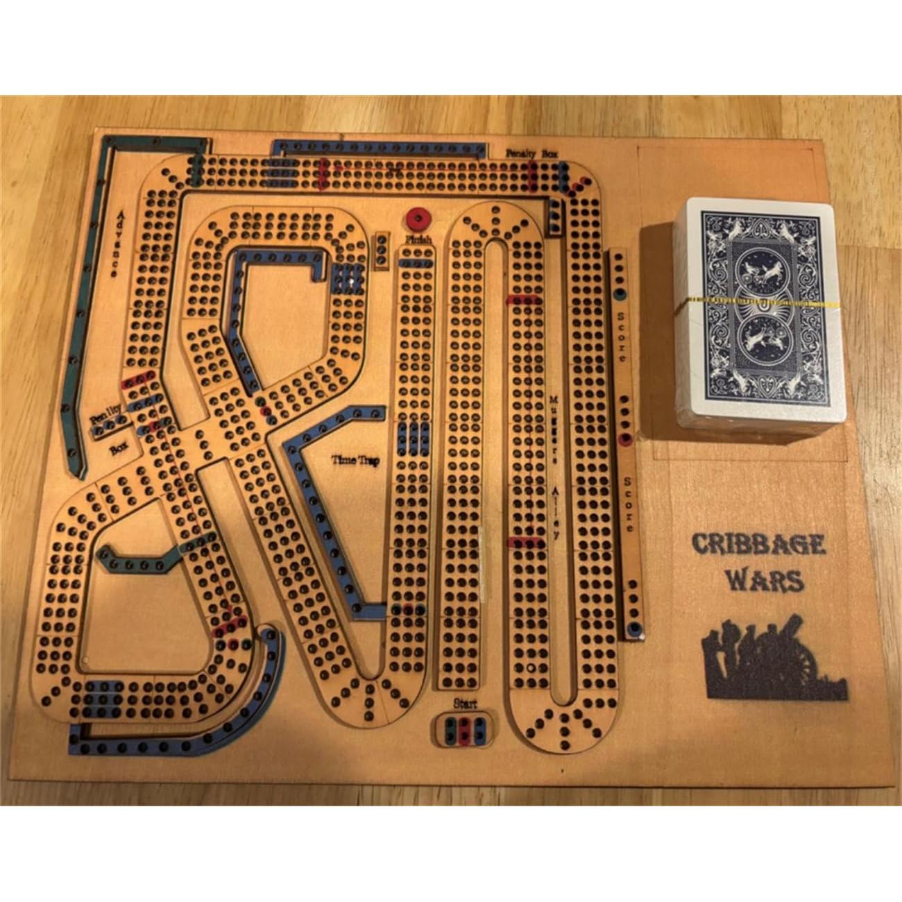 Juego de Mesa Cribbage Wars de Madera con Almacenamiento 30x25 cm