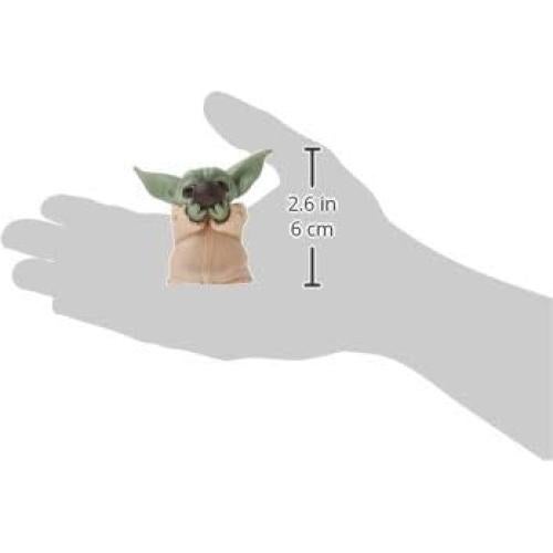 Figura Coleccionable El Niño Baby Yoda Hasbro 5.58 cm