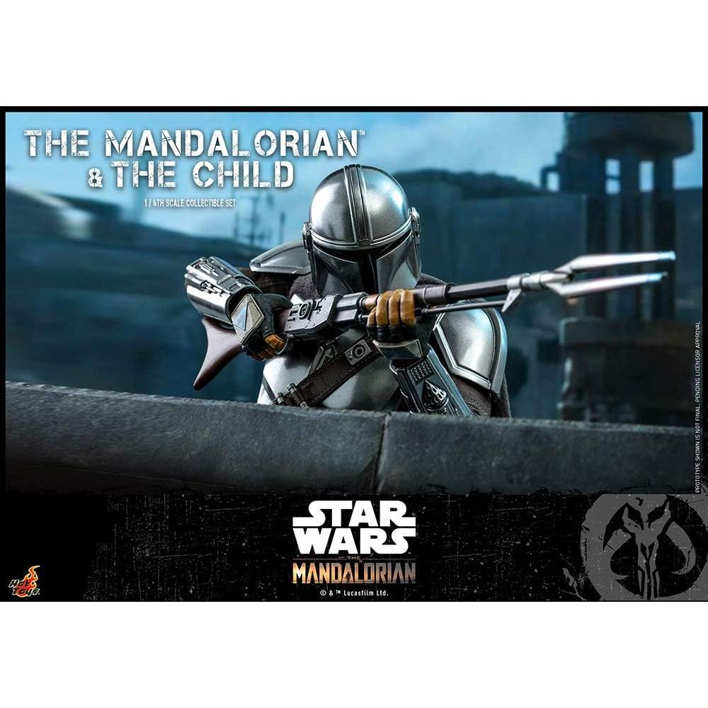 Figura de Acción El Mandaloriano y Niño Hot Toys 30.48 cm