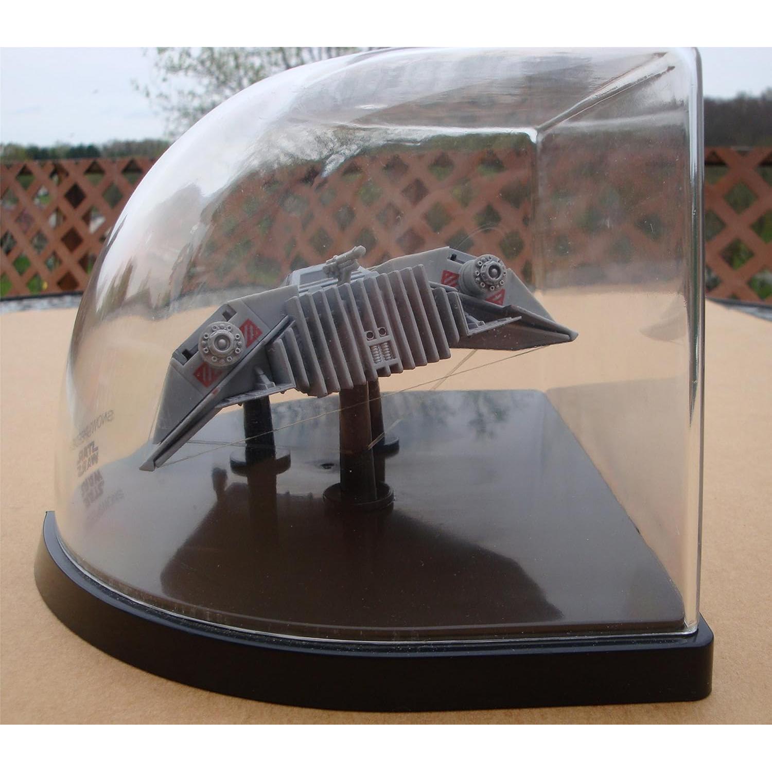 Vehículo Snowspeeder Hasbro Titanium Series 25.9x22.6cm