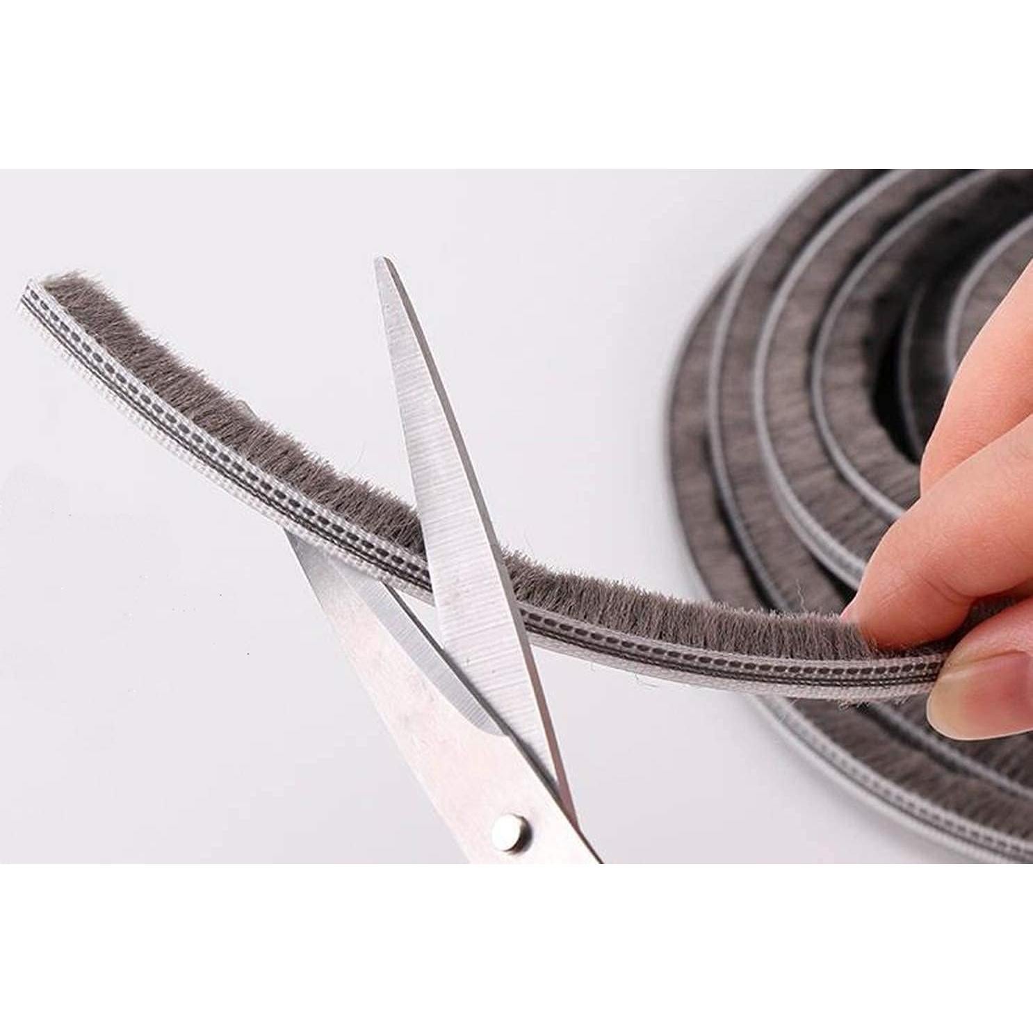 Burlete de Cepillo Hokmly 5m Gris 5mm x 6mm Aislante Puertas