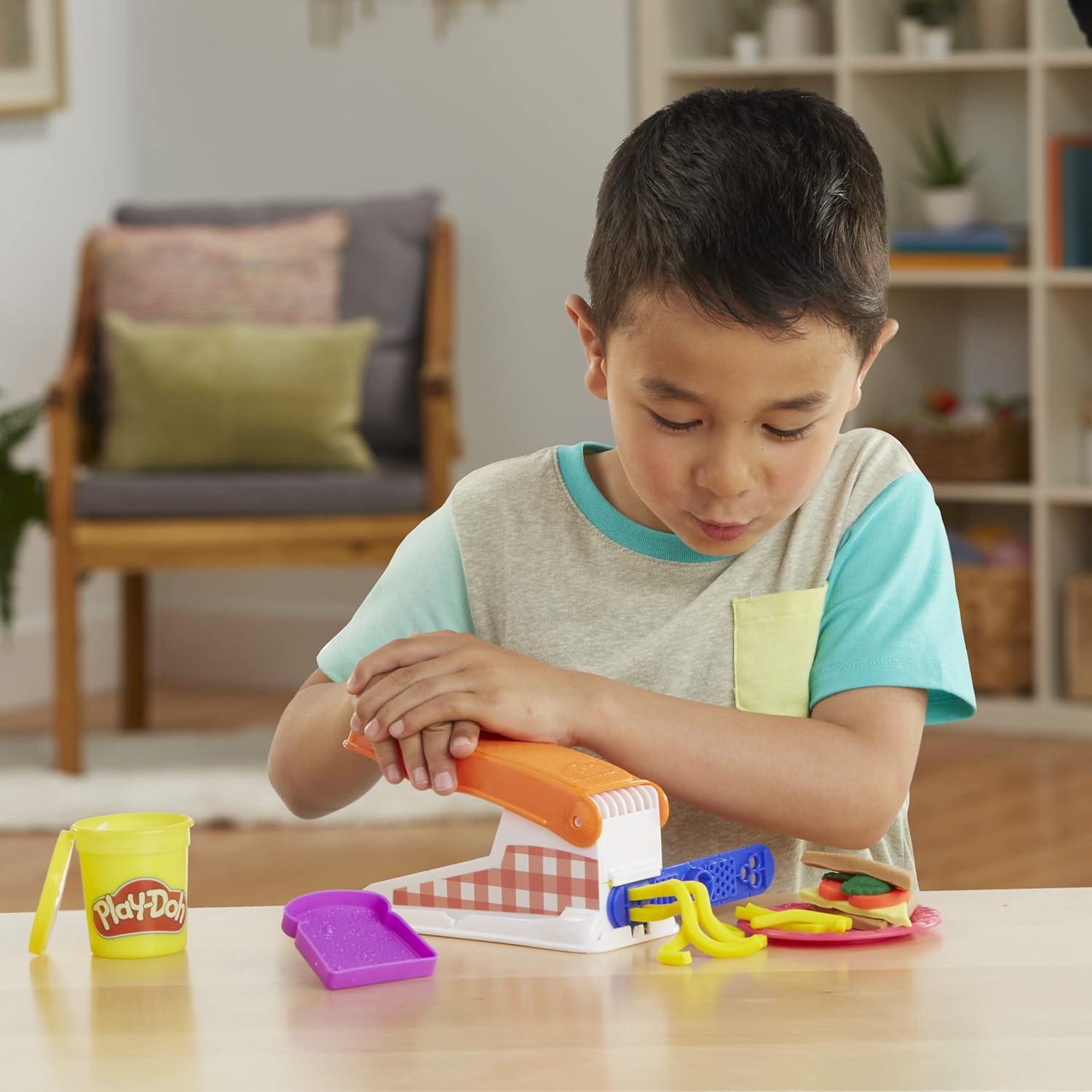 Set de Diversión Play-Doh Creaciones de Cocina 12 Latas 42 Herramientas