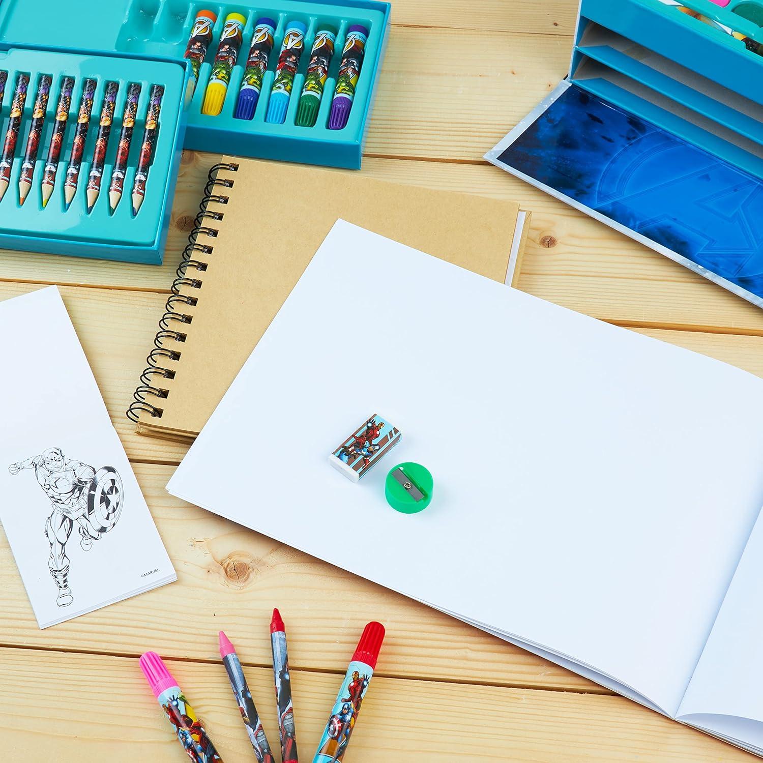 Estuche de Arte Marvel para Niños - Kit de 12 Piezas