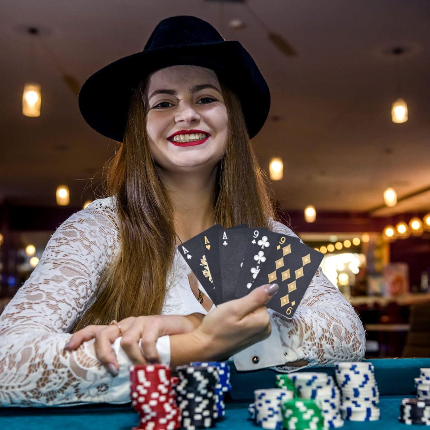 Barajas de Jugar Joyoldelf Negras Impermeables - 2 Piezas